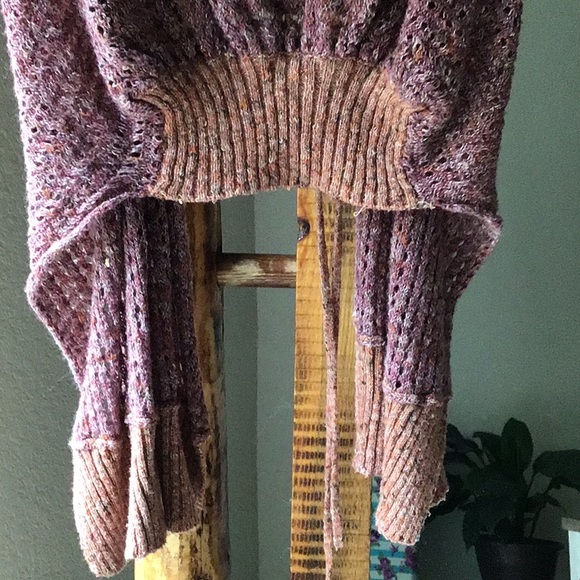 Buckle - Sleeveless Cardigan - Picture 5 of 7